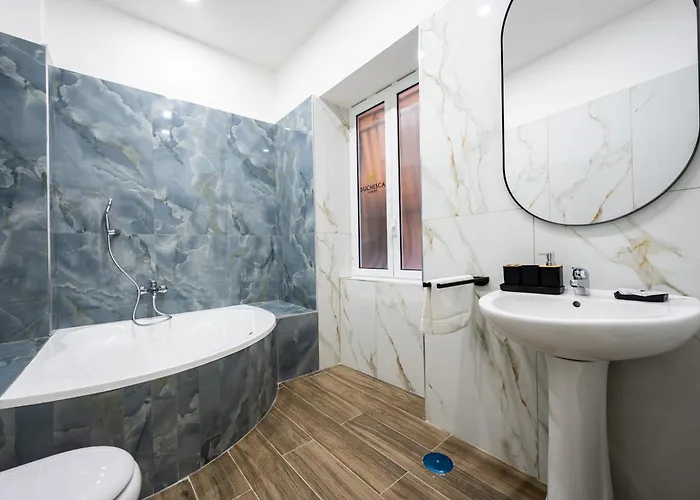 Dimora Duchesca Pensión 3*